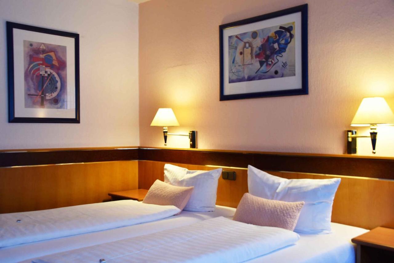 Landhotel Zum Hirsch Unterweissbach 외부 사진
