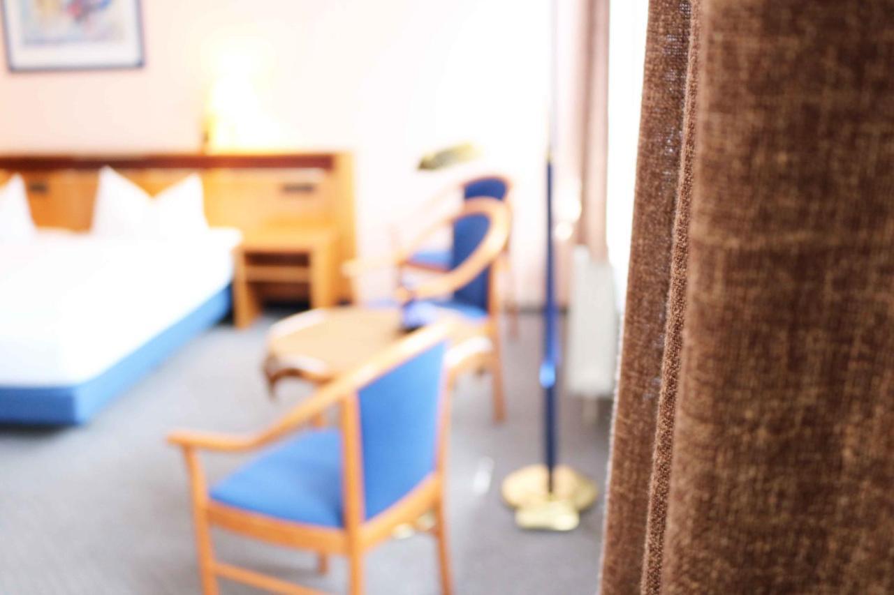 Landhotel Zum Hirsch Unterweissbach 외부 사진