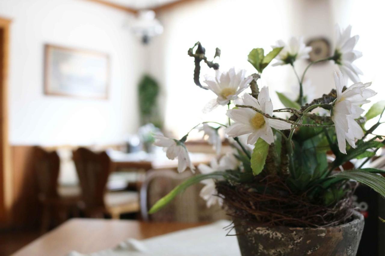 Landhotel Zum Hirsch Unterweissbach 외부 사진