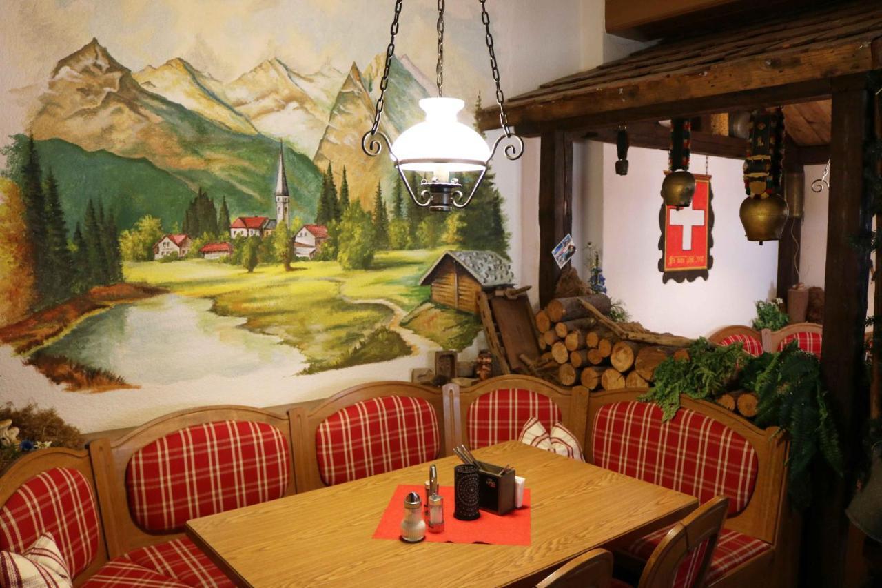 Landhotel Zum Hirsch Unterweissbach 외부 사진