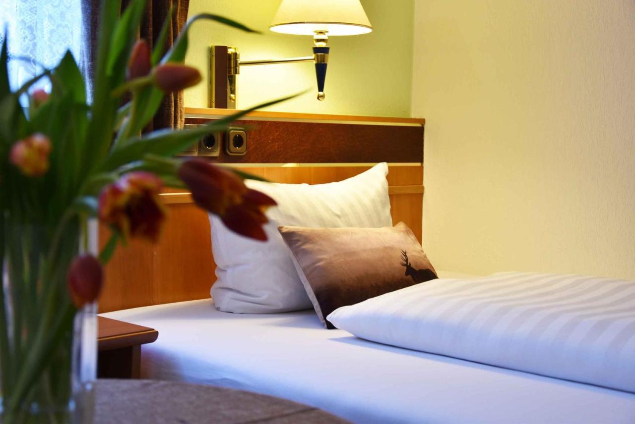 Landhotel Zum Hirsch Unterweissbach 외부 사진